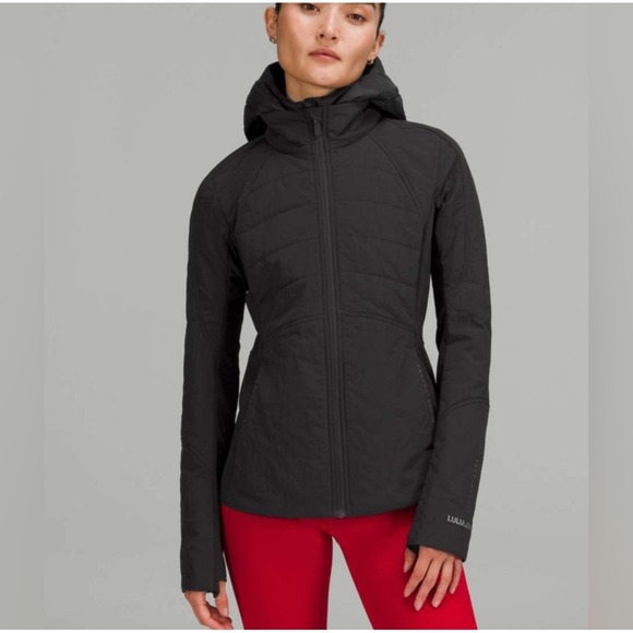LULULEMON Another Mile Black Hooded Puffer Jacket Women's Size 8 - Picture 1 of 8